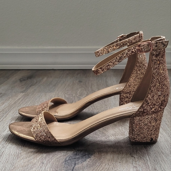 J. Adams Shoes - J. Adams "Daisy" Shoe size 10 in Champagne Glitter
